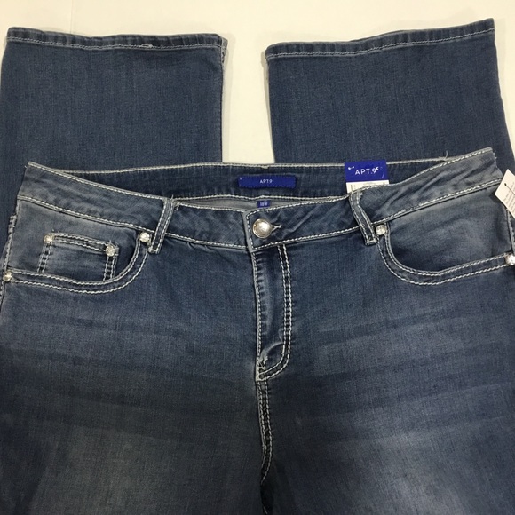 Apt. 9 Embellished Bootcut Jeans NWT - Picture 4 of 4